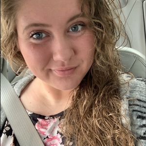 Meet your Posher, Beth